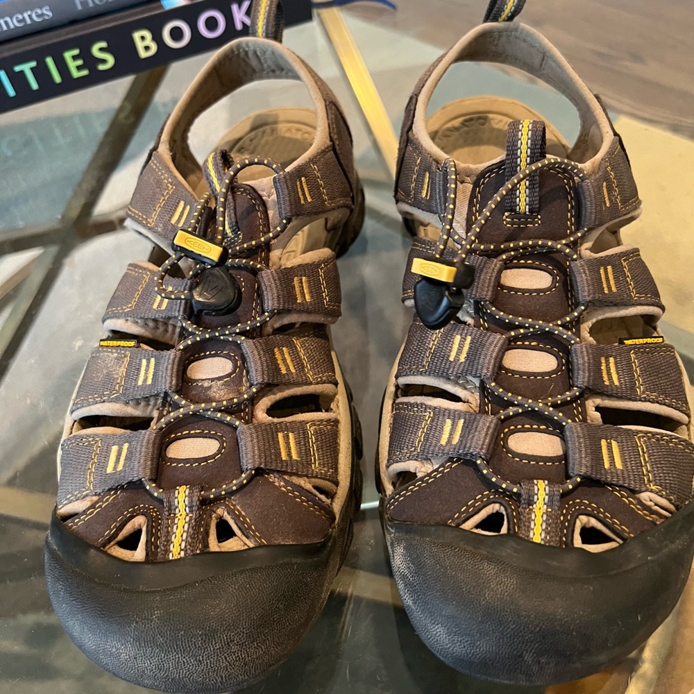 Keen Men’s sandals